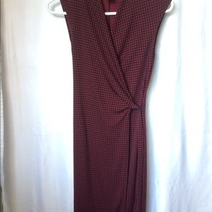 BCBG Maxazria Essentials maroon black Wrap Dress